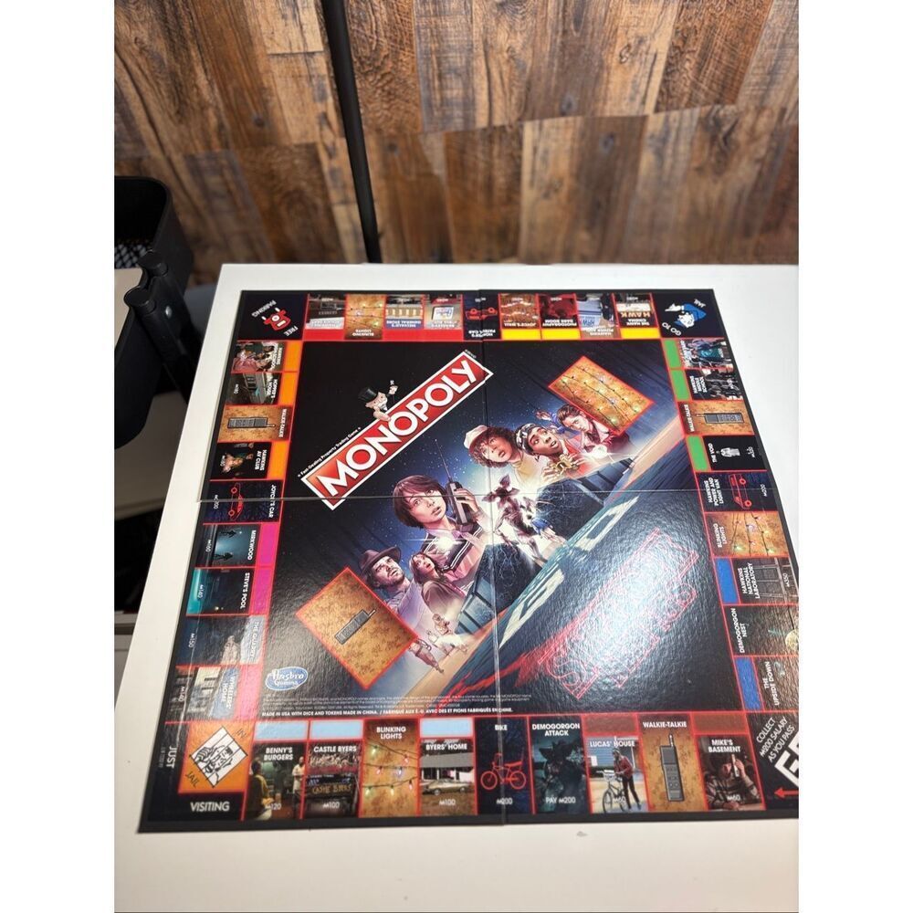 Monopoly Stranger Things Replacement game board